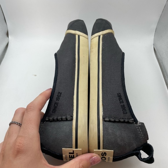 Sorel women’s black loafers size 7 - Picture 8 of 9